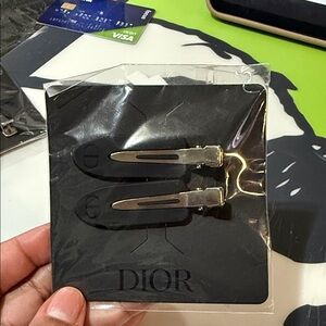 Dior Black MATTE hair clip. 
Brand new in plastic